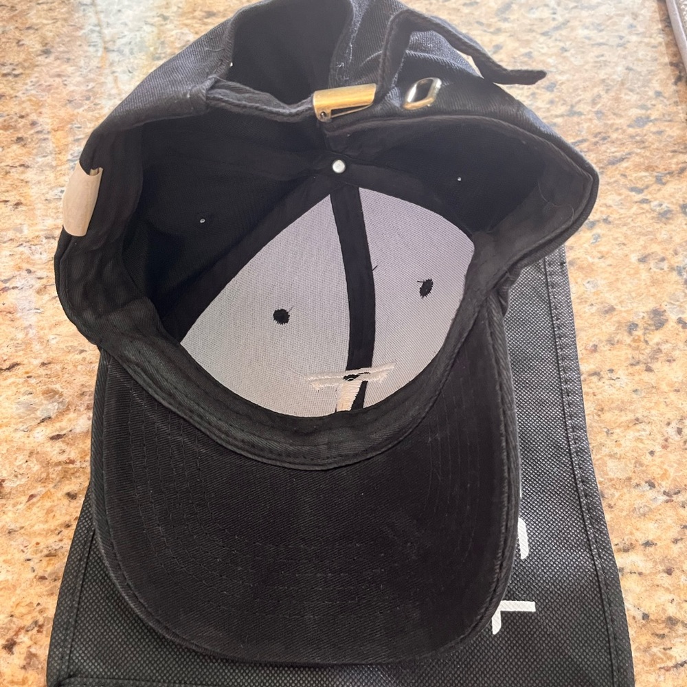 Tesla ball cap - Picture 2 of 5